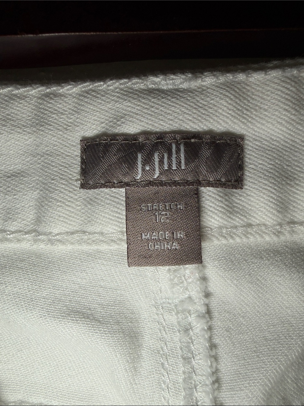 J. Jill White Cotton Stretch Denim Skirt Knee Length Size 12 - Picture 2 of 7